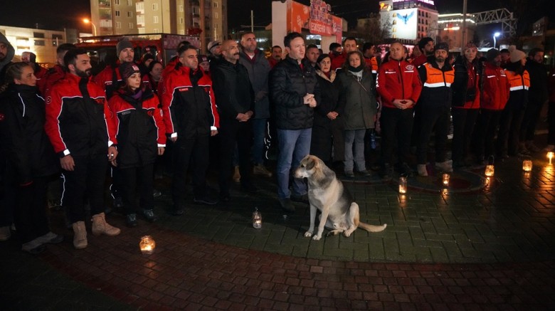 6 Şubat Depreminde hayatını kaybedenler Tepebaşı'nda anıldı