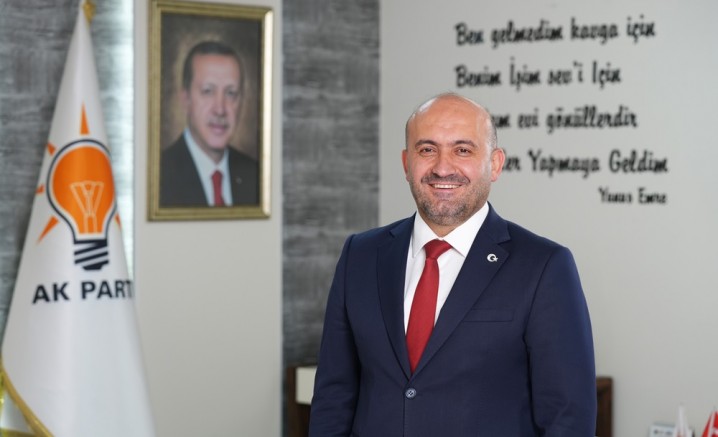 AK Parti Eskişehir İl Başkanı Gürhan Albayrak'tan bayram mesajı