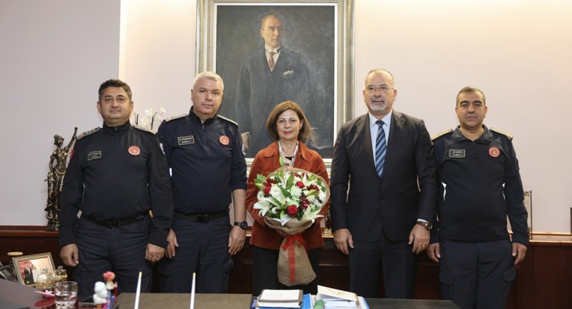 Ayşe Ünlüce'ye anlamlı ziyaret