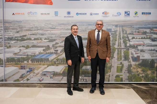 Başkan Ahmet Ataç'tan EOSB Başkanı Nadir Küpeli'ye ziyaret