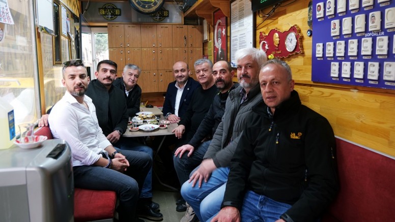 Başkan Albayrak: Esnafımıza telefon kadar yakınız