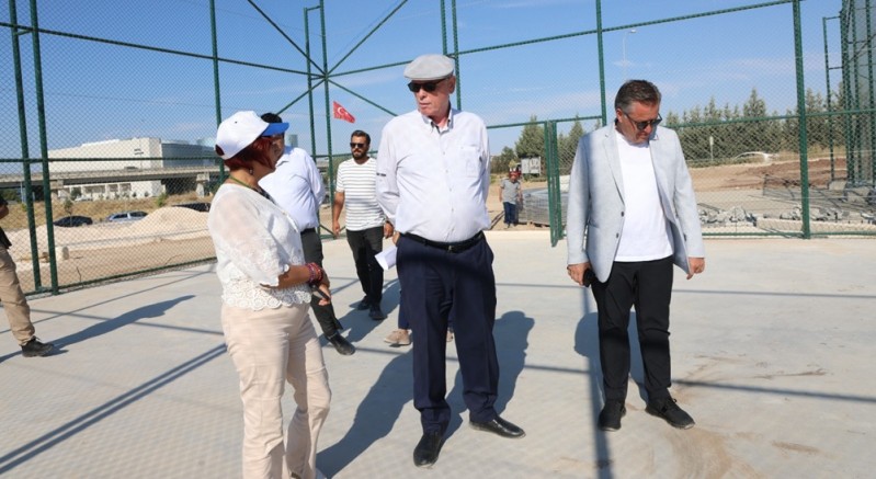 Başkan Kurt, Odunpazarı’ndaki çalışmaları yerinde inceledi