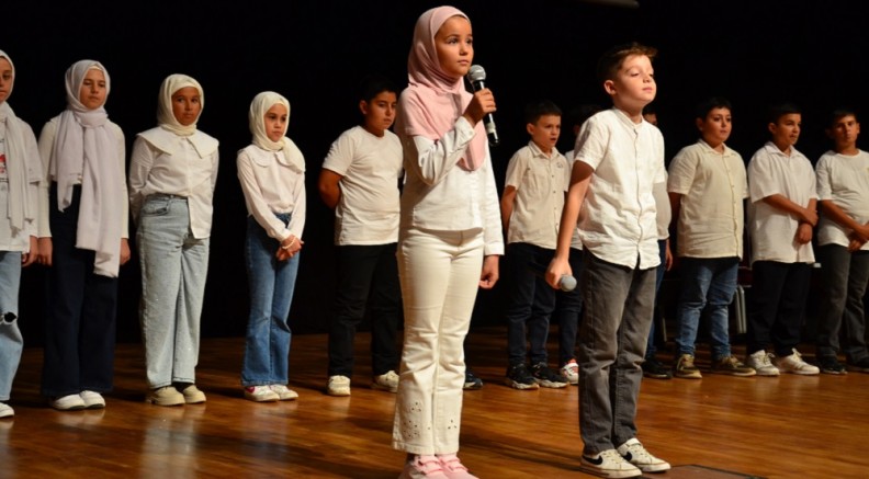 Birlik Vakfı Yaz Okulu müthiş bir törenle sona erdi