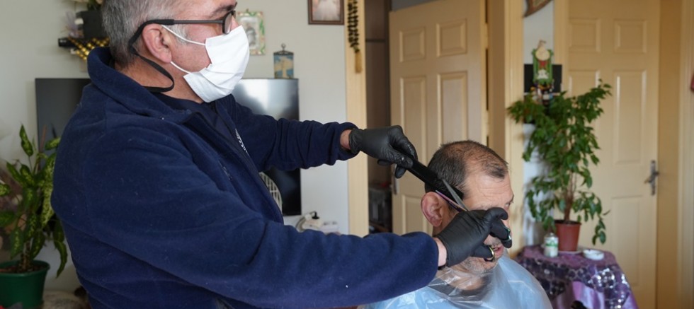 Büyükşehir binlerce kişiye sevgi elini uzattı