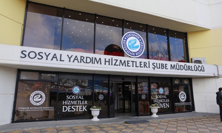 Büyükşehir'in Çocuklar Üşümesin kampanyası 30 Ekim'e kadar sürecek