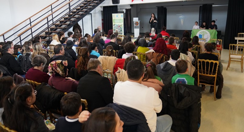 Çocuklar bu sefer afetsiz şehirleri resmettiler