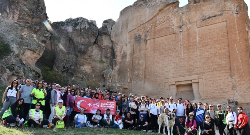 Cumhuriyet coşkusu Frig Vadisine taşındı