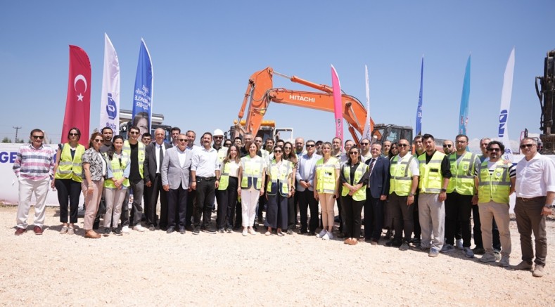 Düzenli depolama tesisinin temeli atıldı