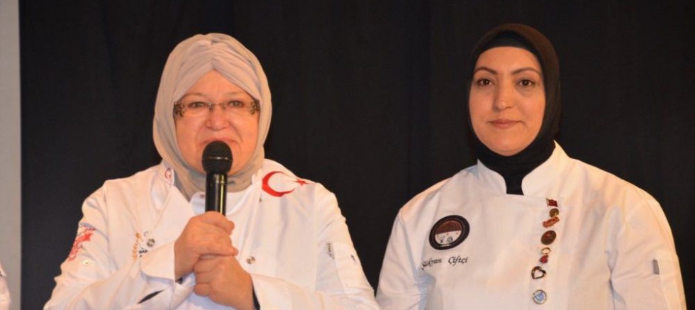 ESDAP  ÖZEL BİREYLERİN ÜRETİM GÜCÜNÜ SAHNEYE TAŞIDI