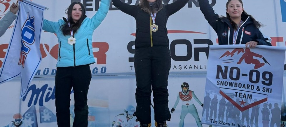 Eskişehir Snowboard’da Türkiye derecesi yaptı!