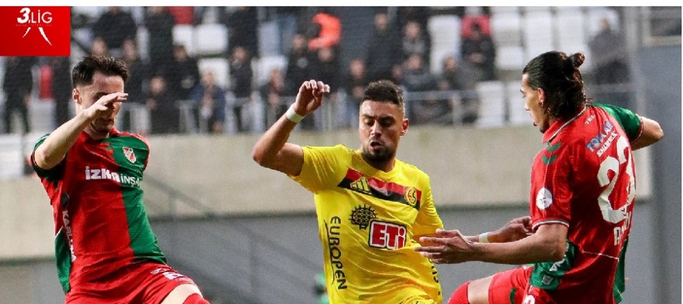 Eskişehirspor İzmir'den 2 kırmızı kart ve 1 puan ile dönüyor!