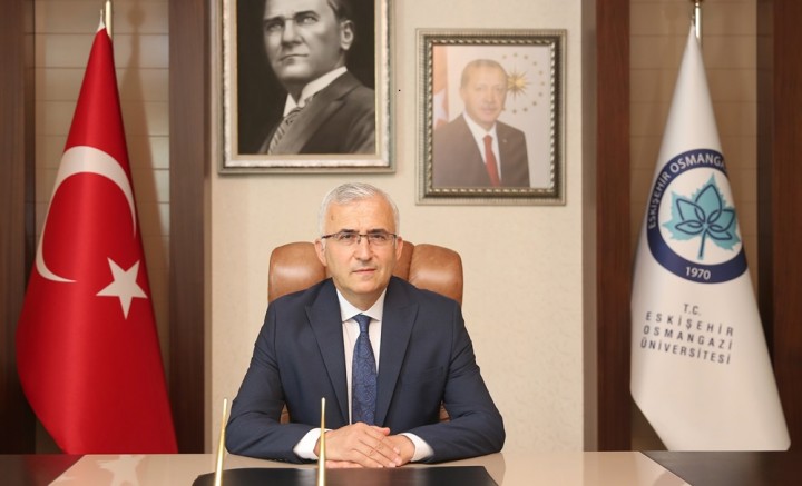 ESOGÜ Rektörü Prof. Dr. Kamil Çolak'tan bayram mesajı