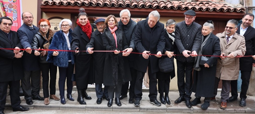 Gençlere Zeliha Tabanca destek ve danışmanlık merkezi