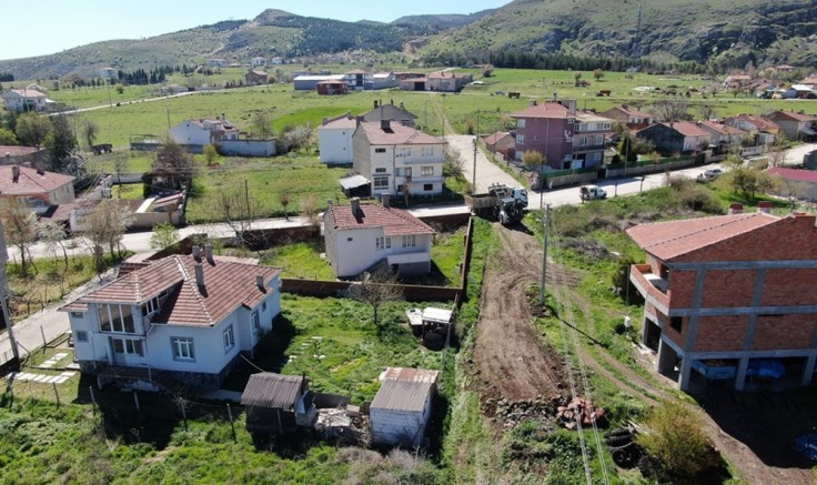 İnönü Belediyesi yol yapım işlerini tüm hızıyla sürdürüyor