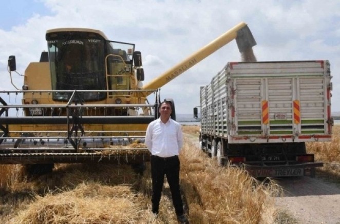 Karabacak başkanlığında Beylikova'da verim 3 yılda 2 katına çıktı