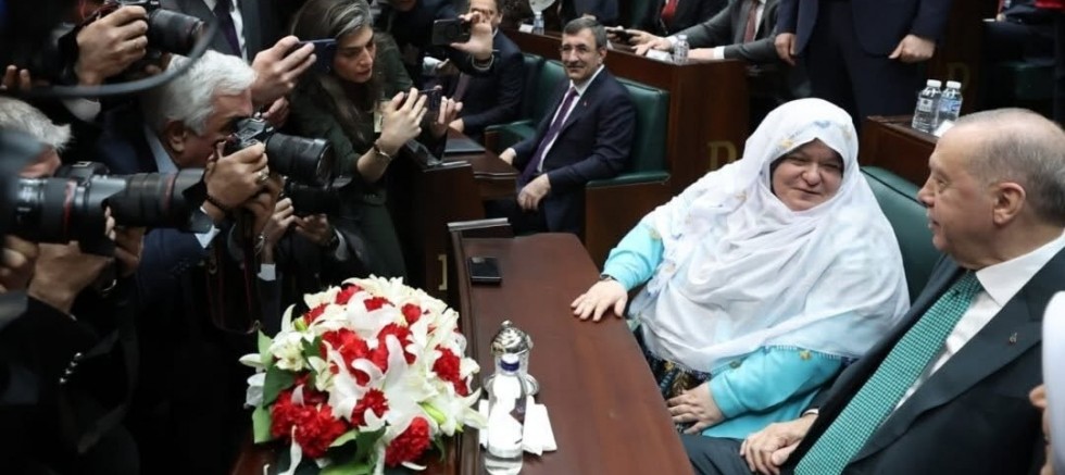 Mihalgazi Belediye Başkanı Zeynep Güneş Akgün'den 29 Ekim mesajı