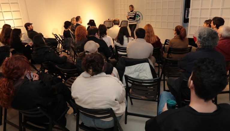 Neslihan Uzer genç oyuncularla sektördeki deneyimlerini paylaştı