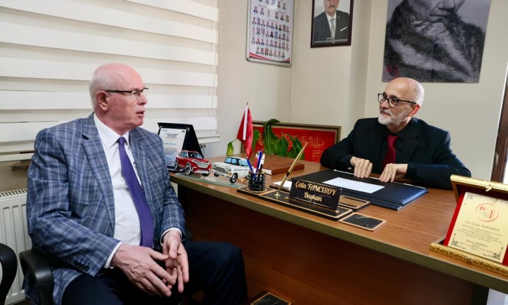 Odunpazarı Belediye Başkanı Kazım Kurt'tan esnaf odalarına seri ziyaretler