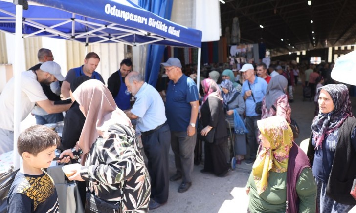 Odunpazarı Belediyesi’nden Muharrem Ayında aşure ikramı