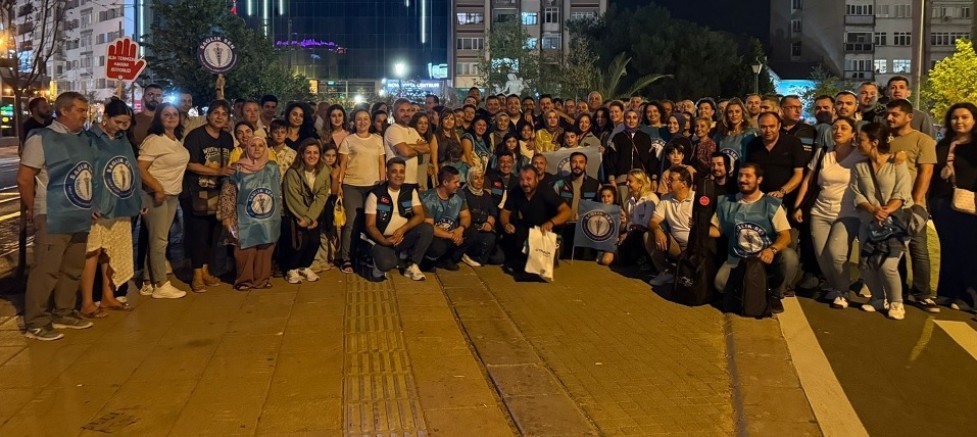 Sağlık ve sosyal hizmet emekçileri eylemlere devam ediyor