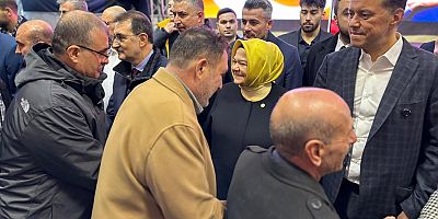 AK Parti’nin  Eskişehir’deki bayramlaşması oldukça coşkulu geçti