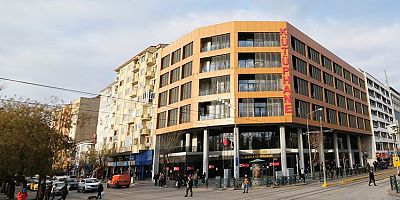 Albayrak bu sefer de İl Halk Kütüphanesini dijital platformlara taşıdı