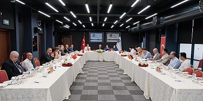 Alman Basın Delegasyonu EOSB'yi ziyaret etti