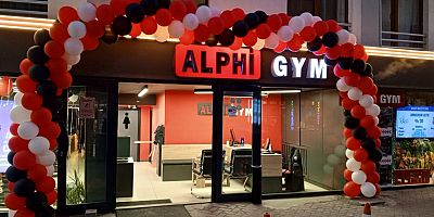 Alphi Gym'de Enerji Tavan Yaptı! Kutlama Bitti Ama Fırsatlar Bitmedi!