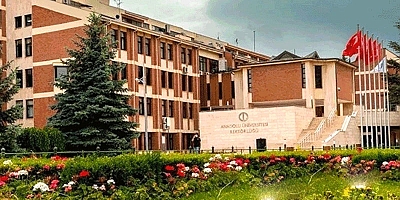 Anadolu Üniversitesi’nden yeni dönemde turizm ve bilişim alanlarında sınavsız eğitim fırsatı