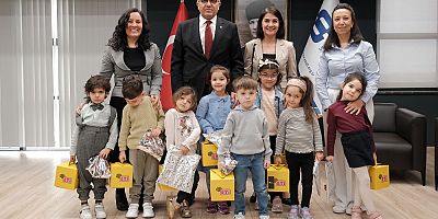 Anaokulu öğrencilerinden Başkan Küpeli'ye ziyaret