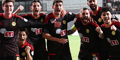 Atalay yıldızlaştı, Eskişehirspor farklı geri döndü!
