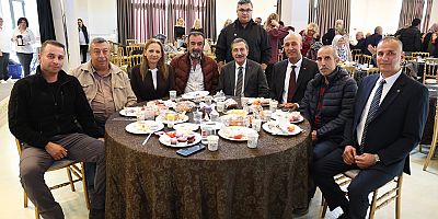 Başkan Ataç şehit ve gazi aileleri ile kahvaltıda buluştu