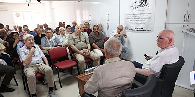 Başkan Kazım Kurt’tan Emekliler Derneği’ne ziyaret