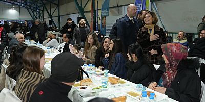 Büyükşehir iftar sofrasını bu sefer İnönü'de kurdu