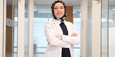 Diş eti çekilmesinin en büyük sebebi diş taşı!