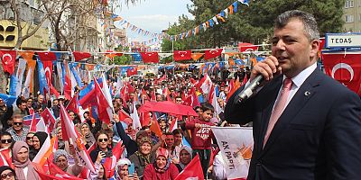 Emirdağ Belediye Başkanı Koyuncu çalışanlarına çifte bayram yaşatıyor