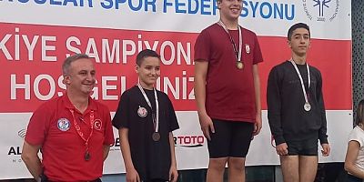 Eskişehirli sporcular madalyaları topladı