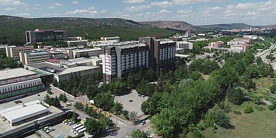 ESOGÜ’lü 21 bilim insanı Dünyanın En Etkili Bilim İnsanları listesinde