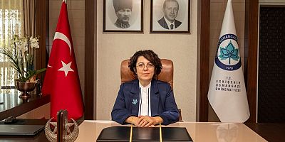ESOGÜ Rektörü Prof. Dr. Emine Gümüşsoy’un 30 Ağustos Zafer Bayramı Mesajı