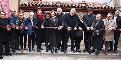 Gençlere Zeliha Tabanca destek ve danışmanlık merkezi