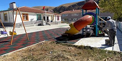 İnönü Anakolu'nda Oyun Alanları Yenilendi