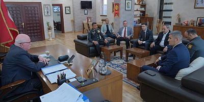Kazım  Kurt Azerbaycanlı konuklarını ağırladı
