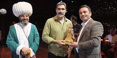 Sivrihisar'da Resul Dindar ve Uğur Işılak geceyi aydınlattı!