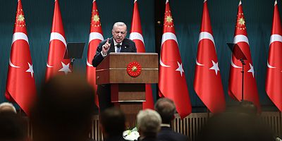 Topraklarını, özgürlüklerini ve onurlarını savunan Filistin halkının yanında dimdik duruyoruz