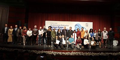 Uluslararası Eskişehir Yunus Emre Edebiyat Şenliği muhteşem başladı