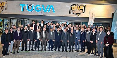 Vali Yılmaz deneyimlerini TÜGVA’lı gençlerle paylaştı