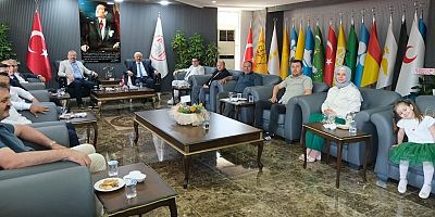 Yeniden Refah'tan Adnan Karamanlı’ya ziyaret