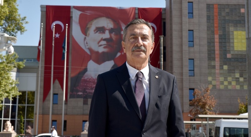 Tepebaşı Belediye Başkanı Ahmet Ataç'tan 19 Mayıs mesajı