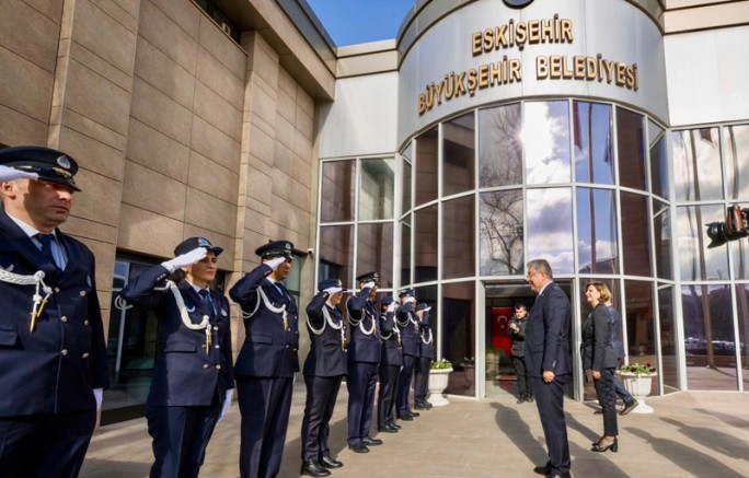 Vali Dr. Erdinç Yılmaz'dan Başkan Ayşe Ünlüce'ye ziyaret